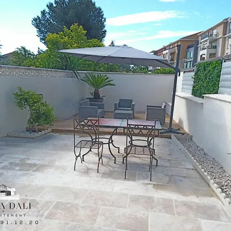 Villadali-fr Appart Clim, Wifi, Terrasse, Cuisine Parking Gratuit Apartamento