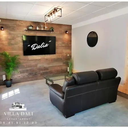 Villadali-fr Appart Clim, Wifi, Terrasse, Cuisine Parking Gratuit Tolón