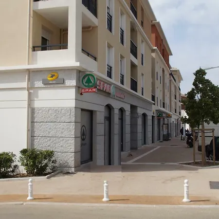 Apartamento Villadali-fr Appart Clim, Wifi, Terrasse, Cuisine Parking Gratuit *